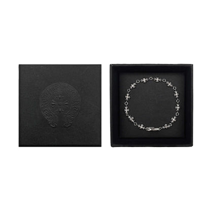 18K White Gold Diamonds Tiny E Bracelet